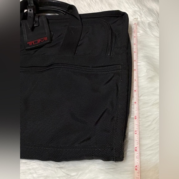 Tumi Vintage Nylon Briefcase with Red Logo Accent - Picture 14 of 14